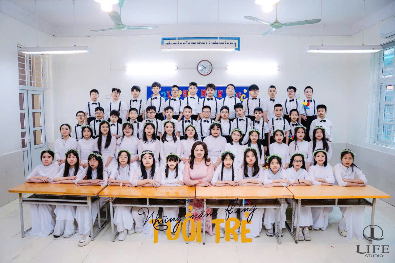 ALBUM ẢNH - 5A4 TÂN ĐỊNH