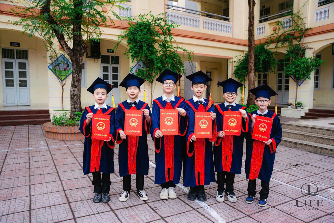 ALBUM ẢNH - 5A4 TÂN ĐỊNH